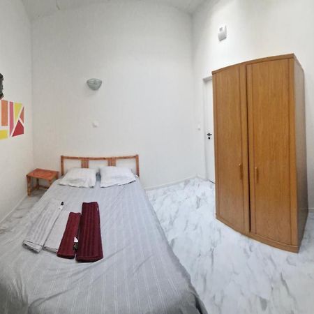 Bed And Breakfast Chez L'Habitant Марсель Екстер'єр фото